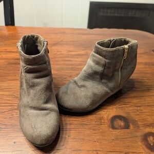 Dream Pairs Taupe Ankle Booties